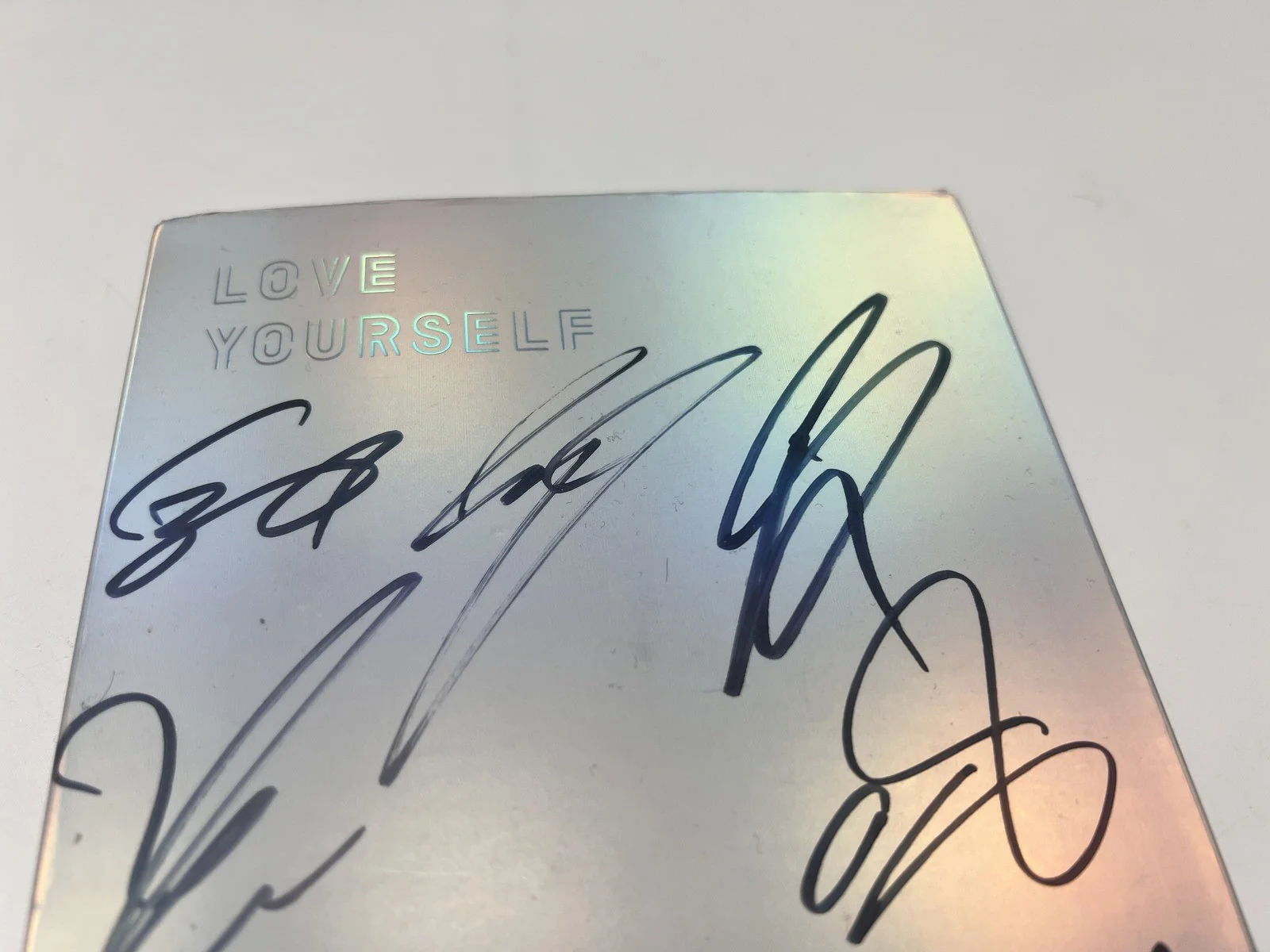 BTS - BE (Deluxe Edition) SIGNED ALBUM — chaepeach